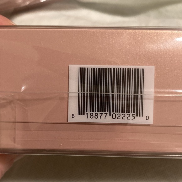 Two Luxie Complete Sponge Sets - Picture 4 of 4